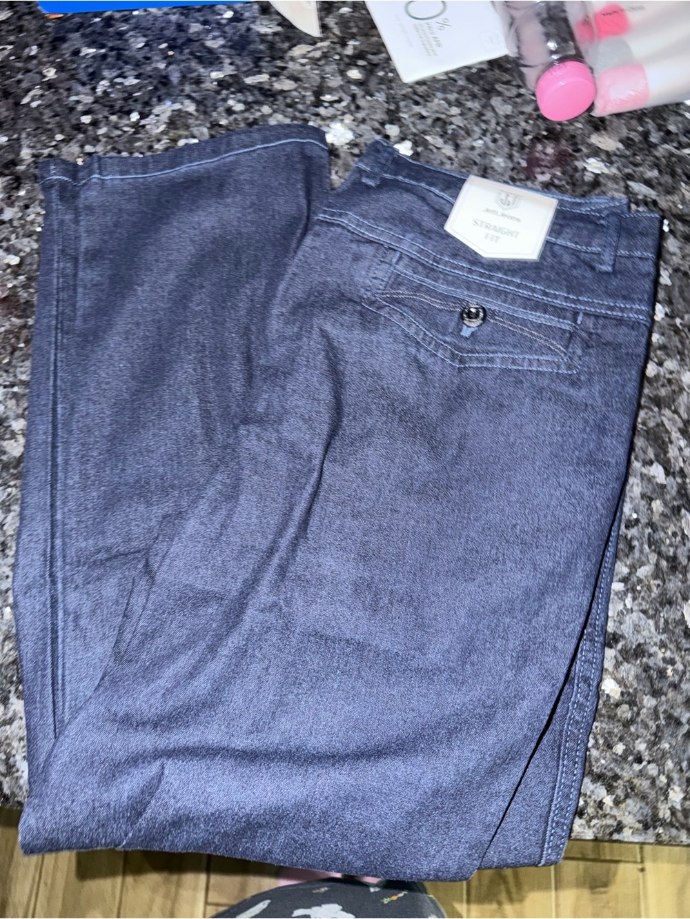 women’s Straight Fit Jeans - Dark Blue